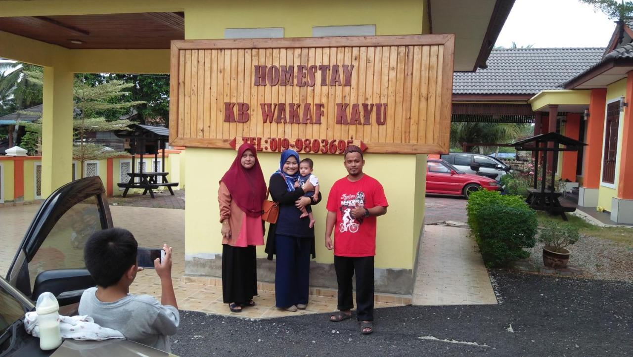 Chalet Kb Wakaf Kayu Kota Bharu Exterior photo